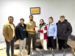Ağrı Kadın Futbol Takımı, Sponsoruna Teşekkür Ziyareti Gerçekleştirdi