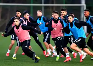 Beşiktaş, Samsunspor Maçına Hazır: Zainutdinov Kadroda Yok!