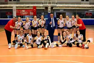 Şehzadeler Yıldız Kızlar Voleybol Takımı İl Birinciliğinde Zafer Kazandı!