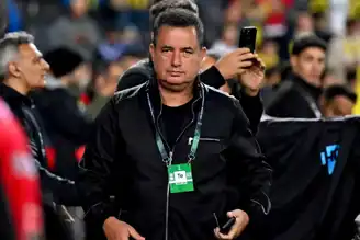 Fenerbahçe, 20 Yaşındaki Mimovic'i Kapıyor!