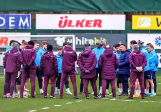 Ozan Tufan'ın Özel Maskesiyle Antrenmanda!