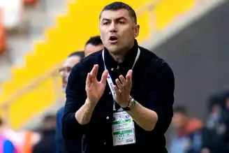 Burak Yılmaz'ın İlk Maçı: Kasımpaşa'dan 8 Gollü Zafer!