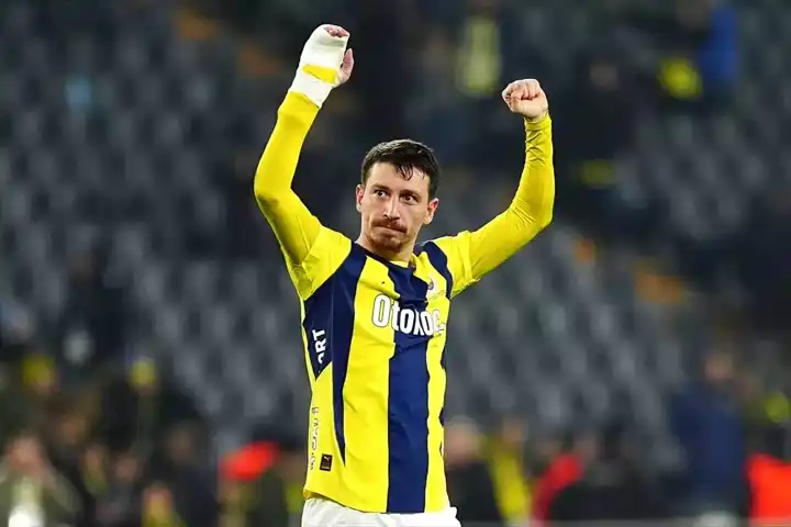 Mert Hakan'dan Galatasaray Derbisi Sorusuna Dikkat Çeken Cevap!