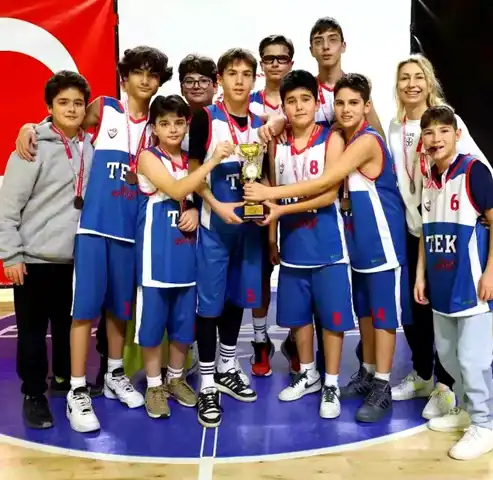 TEK Koleji Basketbol Takımı İl Üçüncüsü Oldu!