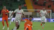 Alanyaspor ve Göztepe Golleri Paylaştı: Maç 2-2 Berabere Bitti