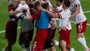 Ayvalıkgücü Belediyespor, ligin namağlup lideri Gemlik Sümerbey'e konuk oluyor