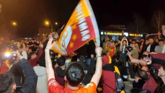 Galatasaray'ın Şampiyonluk Kutlamaları Ardahan'da Coşkuyla Yaşandı