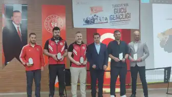 Çamlıhemşin'de Dereceye Giren Sporcular Ödüllendirildi
