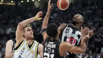 Fenerbahçe Beko Türkiye Sigorta Basketbol Süper Ligi Şampiyonu Oldu