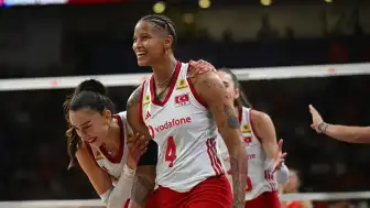 FIVB Voleybol Milletler Ligi: A Milli Kadın Voleybol Takımı Çin'i 3-2 Mağlup Etti