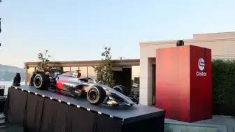 Audi'nin Formula 1 Otomobili İstanbul'a Getirildi