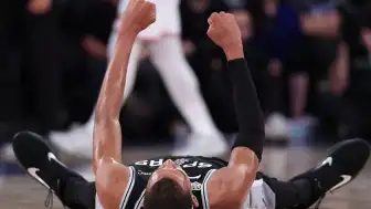 V.W.'nın Performansıyla Spurs, NBA Finallerinde Durumu 2-1'e Getirdi