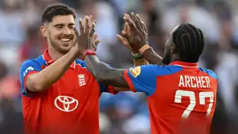 Trent Bridge'de İngiltere'den Tarihi Zafer: Hindistan T20'de Ezildi