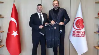 Karşıyaka Başkanı Yiğit Tusder'den TBF Başkanı Hidayet Türkoğlu'na Ziyaret
