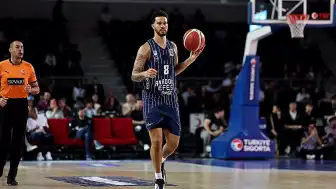 Anadolu Efes, Türk Telekom'u Yenerek Yarı Finale Yükseldi