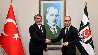 Beşiktaş'ta Önder Özen Futbol Direktörü Oldu