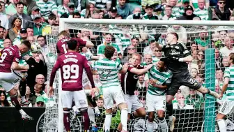 Celtic, İskoçya Premier Ligi'nde Şampiyon Oldu