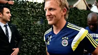 Dirk Kuyt'ın Fenerbahçe'ye Dönme İhtimali: Transfer Komitesi Görevi Bekleniyor