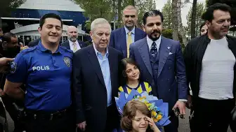 Fenerbahçe Başkan Adayı Aziz Yıldırım, Seçim Çalışmaları Kapsamında Şanlıurfa'ya Geldi