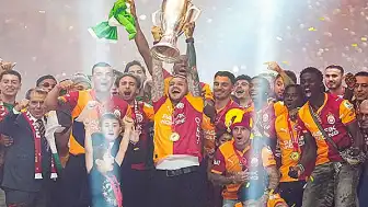 Galatasaray, Rakiplerini Geride Bırakarak Tarihi Gelir Elde Etti