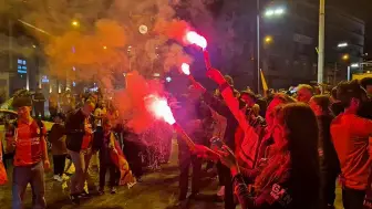 Galatasaray Taraftarları Şampiyonluğu Zonguldak'ta Kutladı