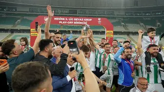 Muğlaspor, penaltılarla 1. Lig'e yükseldi