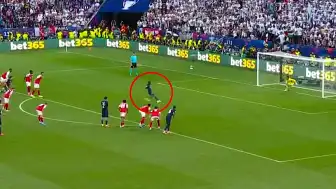 Ousmane Dembele'nin Penaltısıyla PSG, Arsenal Karşısında Eşitliği Sağladı