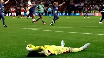 Paris Saint-Germain, Arsenal'ı penaltılarla yenerek Şampiyonlar Ligi'nde üst üste 2. şampiyonluğunu ilan etti