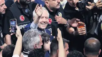 Aziz Yıldırım: Fenerbahçe'de Ayrışmaya İzin Vermeyeceğiz