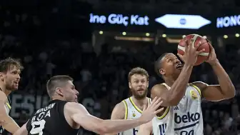 Basketbol Süper Ligi'nde Fenerbahçe Beko 13. Şampiyonluğunu İlan Etti