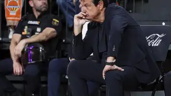 Ergin Ataman Hakem Kararlarına Tepki Göstererek Toplantıyı Terk Etti