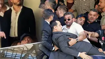 Fenerbahçe Kongresi Olaylı Başladı: Aziz Yıldırım Rakibinin Locasına Yürüdü