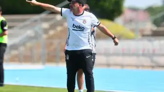 Beşiktaş'ta Kadro Planlaması: Vincenzo Italiano 4 İsimle Yolların Ayrılacağını Bildirdi