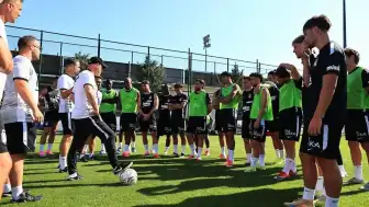 Beşiktaş'ta W.N. Sakatlandı: Midtjylland Maçında Yok