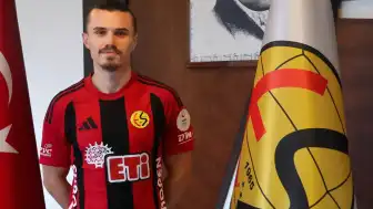 Eskişehirspor Sol Bek Pozisyonuna Sarper Çağlar Transferini Duyurdu