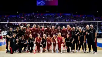 Voleybol Milletler Ligi: Filenin Sultanları Tayland Karşısında Galip Geldi
