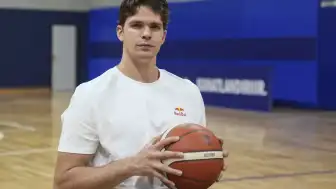 Tarık Biberovic, Dallas Mavericks'e Transfer Oldu: Fenerbahçe'ye Veda Etti
