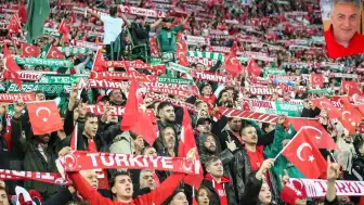 Milli Takım, İtalya Karşısında Farklı Mağlup Oldu: Taraftarlar Montella ve TFF'ye İstifa Çağrısı Yaptı