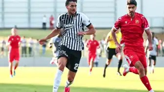 Mustafa Hekimoğlu, Beşiktaş'tan Samsunspor'a Kiralandı