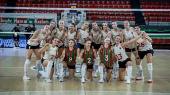 Karşıyaka Kadınlar Voleybol 1. Ligi'nde Eczacıbaşı'nı Konuk Edecek