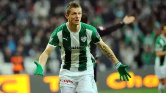 Necid: Fenerbahçe'nin En Büyük Tehdidi Muriqi ve Greenwood