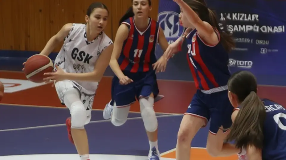 14 Yaş Altı Kızlar Türkiye Basketbol Şampiyonası Ordu'da Devam Ediyor