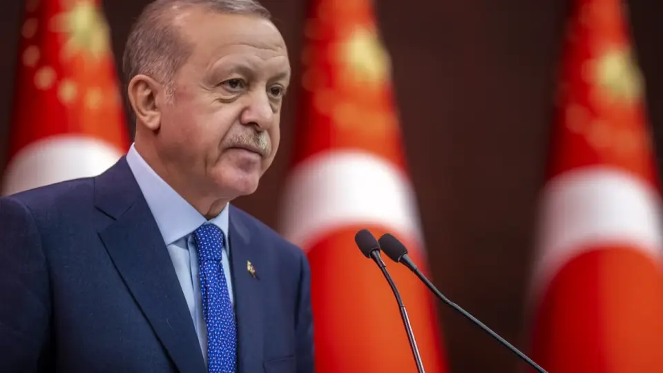 Cumhurbaşkanı Erdoğan'dan milli güreşçi Rıza Kayaalp'e tebrik