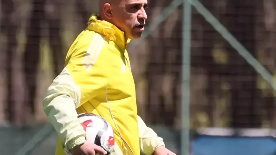 Fenerbahçe'de Tedesco Sonrası İlk Antrenman Zeki Murat Göle Yönetiminde Yapıldı