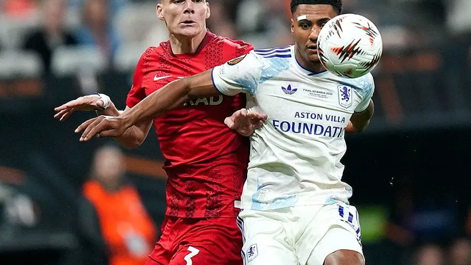 Aston Villa, İstanbul'da Freiburg'u 3-0 Yenerek UEFA Avrupa Ligi Şampiyonu Oldu