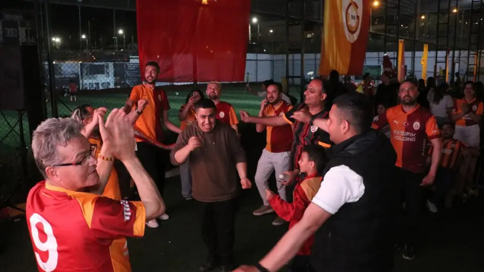 Galatasaray'ın Şampiyonluğu Denizli'de Coşkuyla Kutlandı