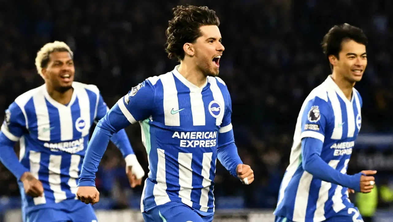 Ferdi Kadıoğlu'nun Golüyle Brighton, Chelsea'yi 3-0 Mağlup Etti
