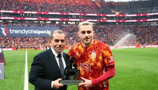 Galatasaray Başkanı Dursun Özbek'ten Fenerbahçe Maçı Sonrası Açıklamalar
