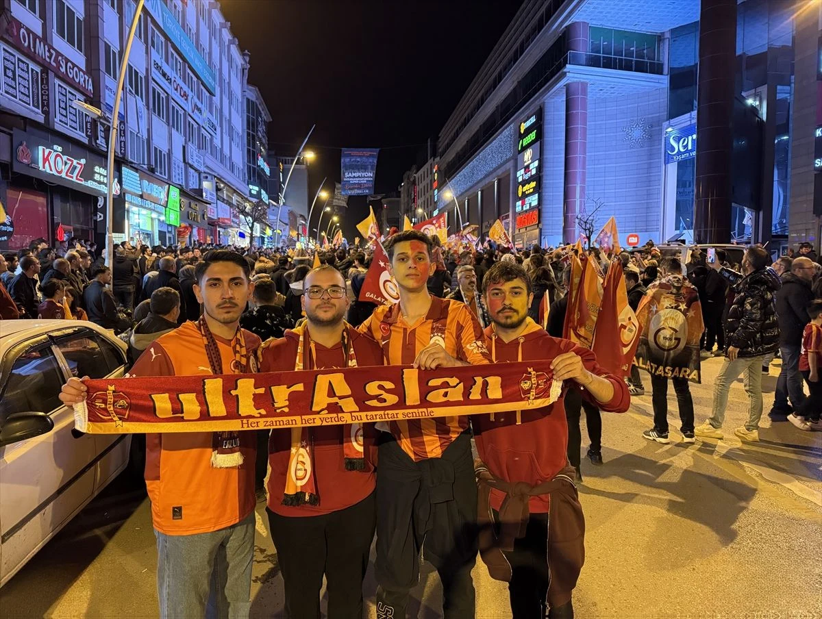 Galatasaray'dan Tarihi Şampiyonluk: Türkiye'nin Dört Bir Yanında Coşkulu Kutlamalar