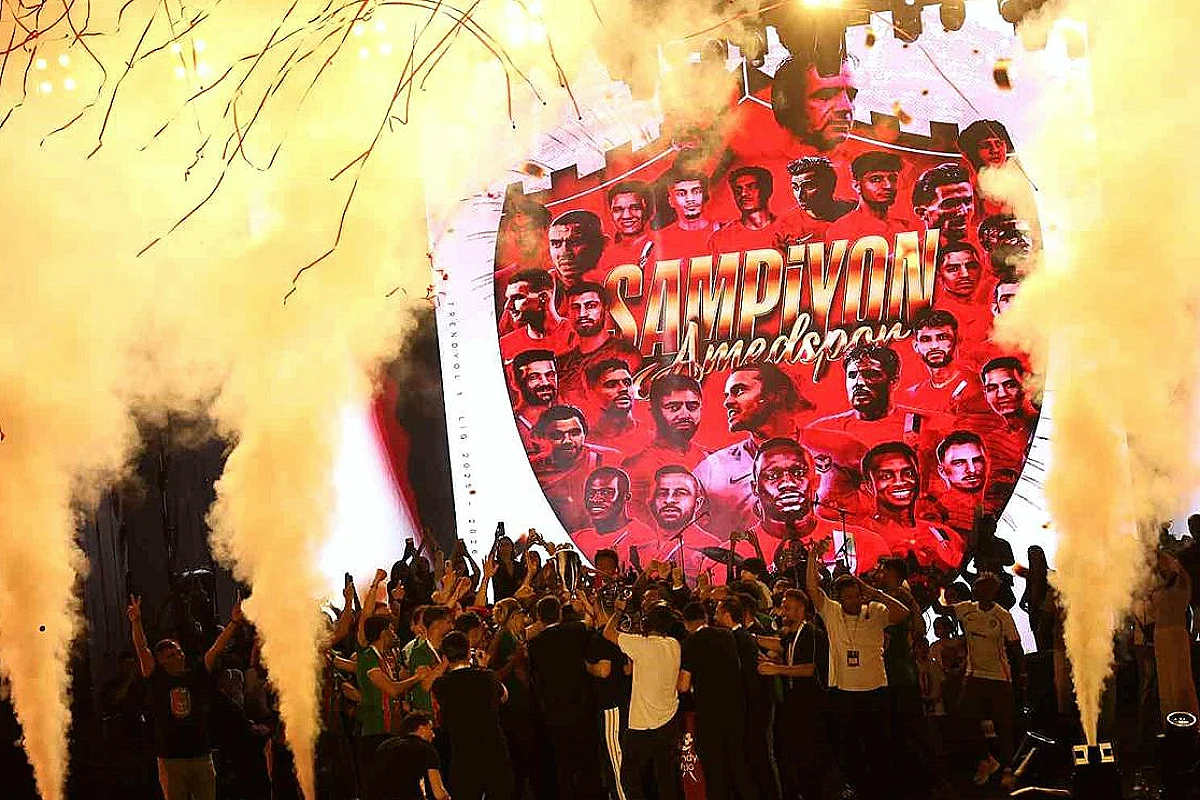 Amed Sportif Faaliyetler Şampiyonluğu Kutladı